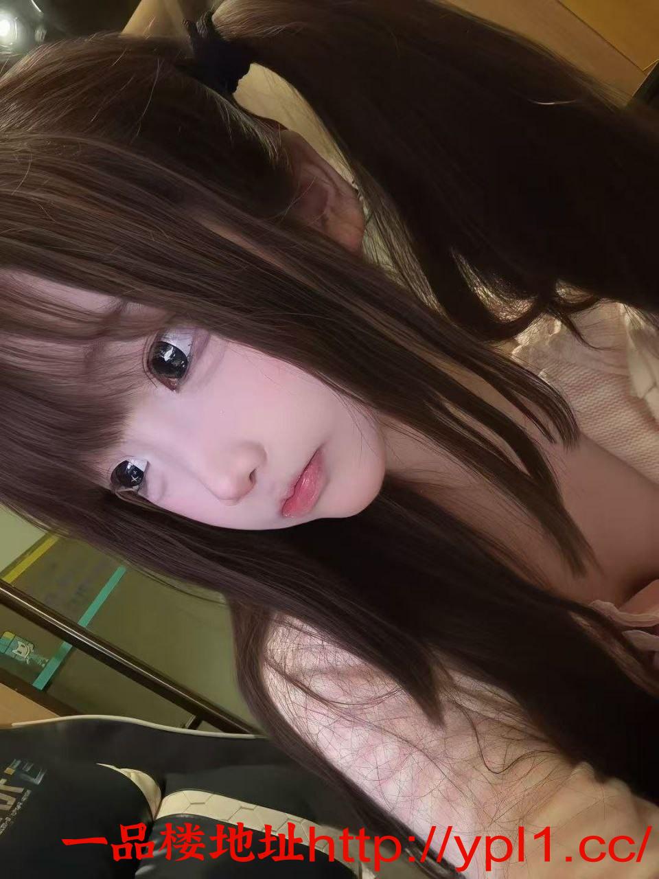 说话声音很细，不要舍不得用力，吹弹吸舔动作都熟练到位，叫声也是很骚