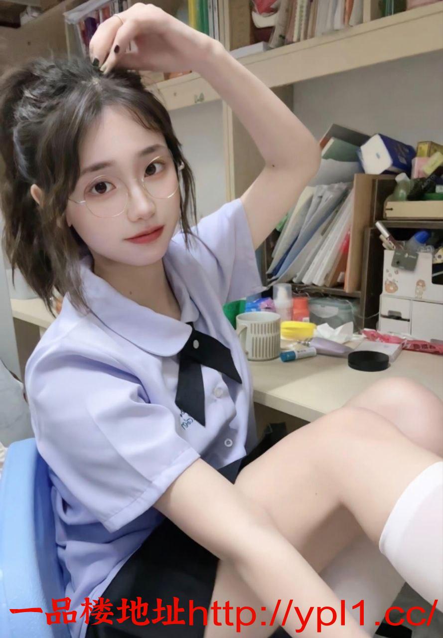 00模特兼职女孩，108个姿势让你爽到飞