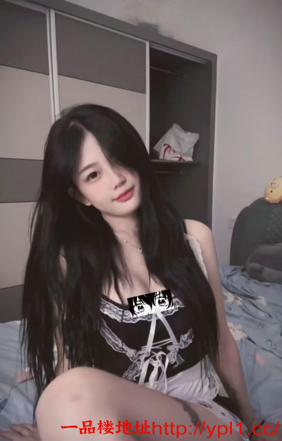 极品美女粉嫩多水奶大屁股大易高潮