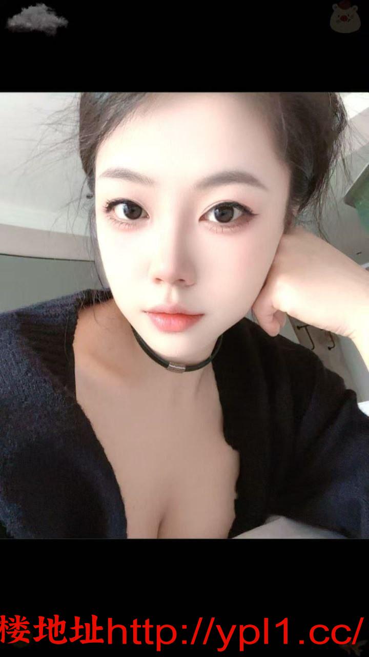 极品反差女大学生性感身材坚挺美乳