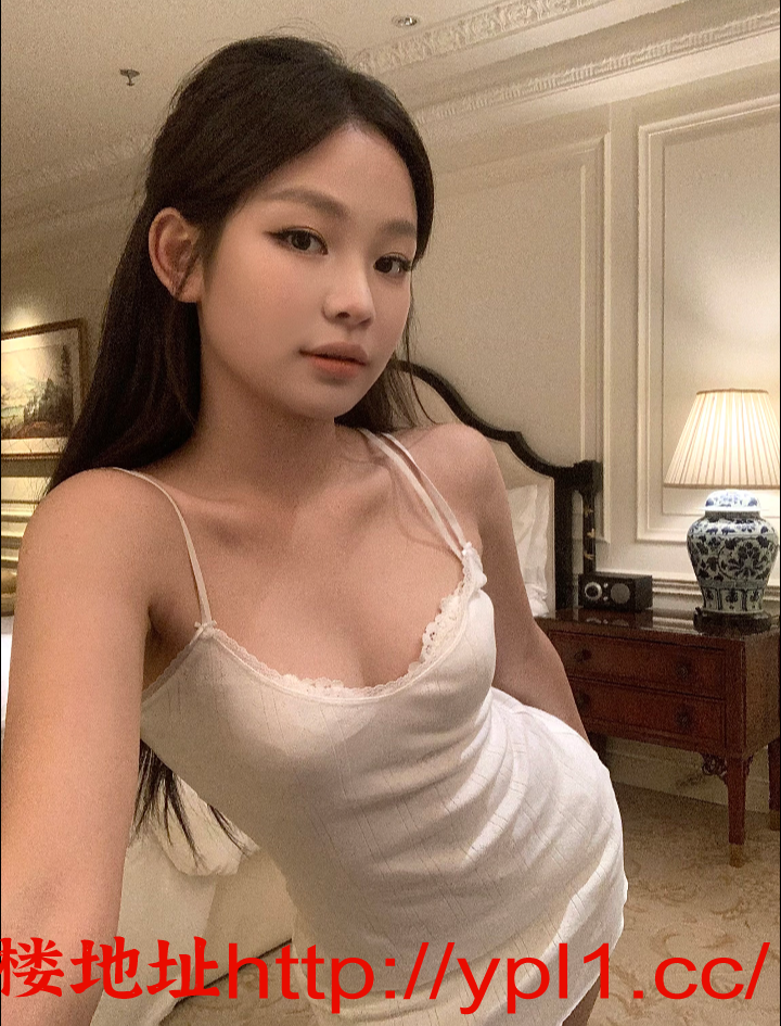 下海00后学生妹兼职粉嫩水多乖巧小骚逼可外出有公寓