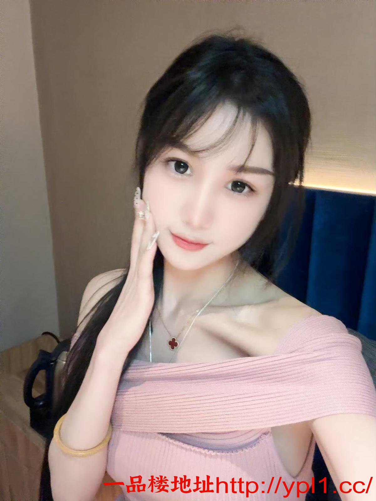 美乳兼职粉嫩性感诱惑骚逼