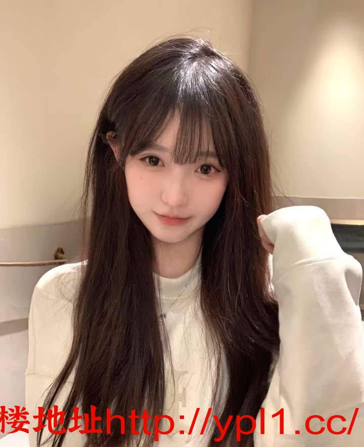 同城精选：逼紧粉嫩小学妹兼职（自带公寓可外出）提供体检报告