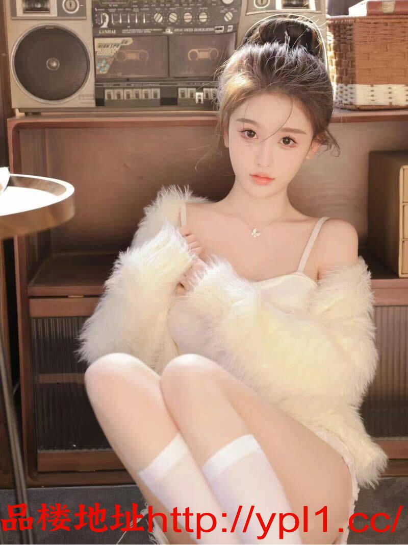 同城精选：逼紧粉嫩小学妹兼职（自带公寓可外出）提供体检报告