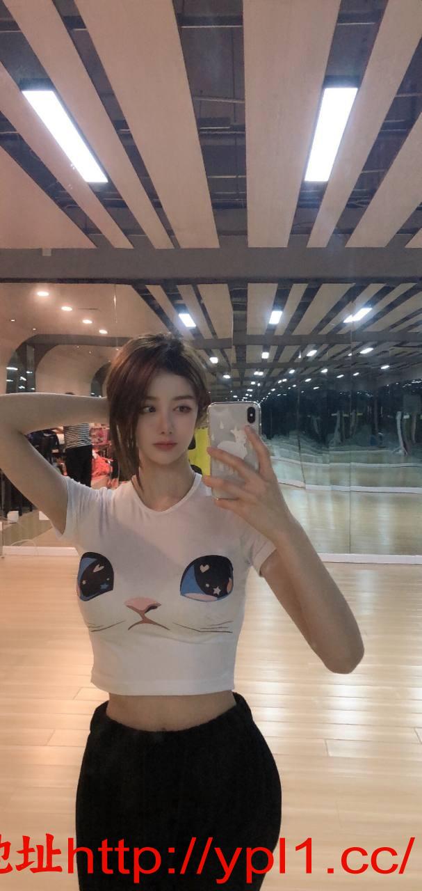 抱操极品妹妹三粉嫩逼蛋蛋后爱后入逼紧