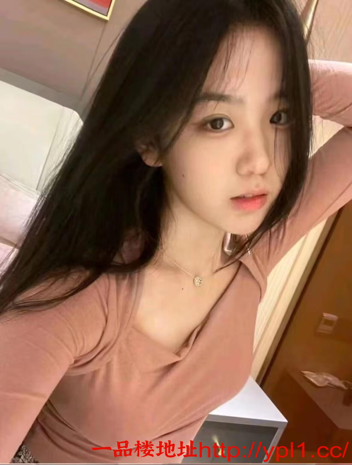 喀什市文静漂亮女孩兼职小妹