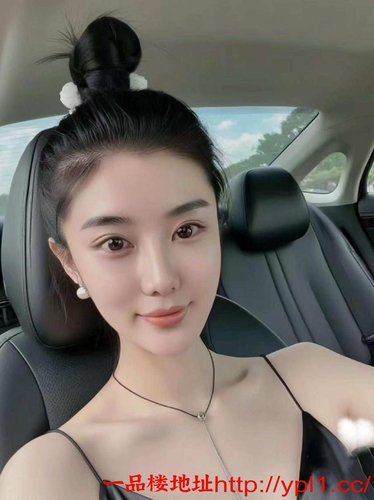 蛋蛋后三点粉嫩自己接单