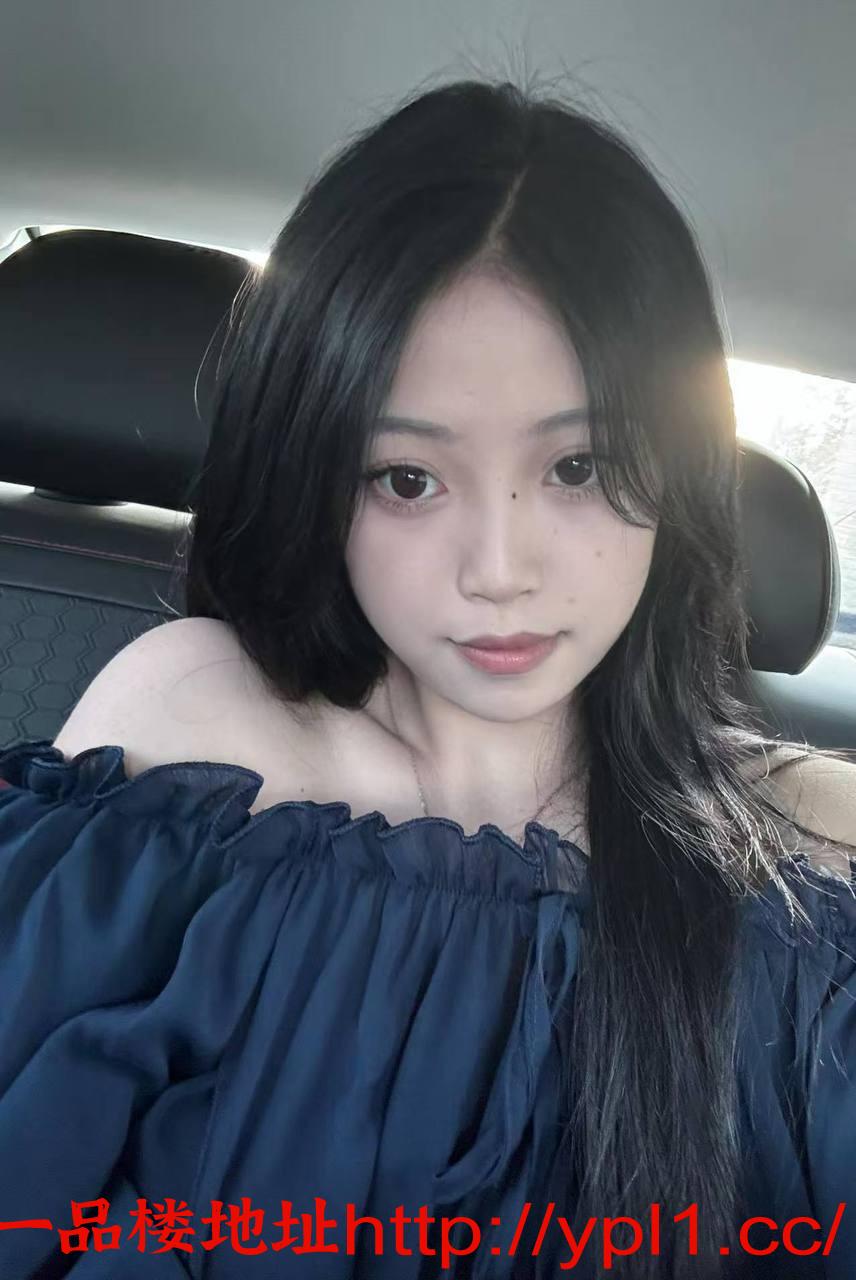 酒店前台接待懂的姿势多非常反差会挑逗