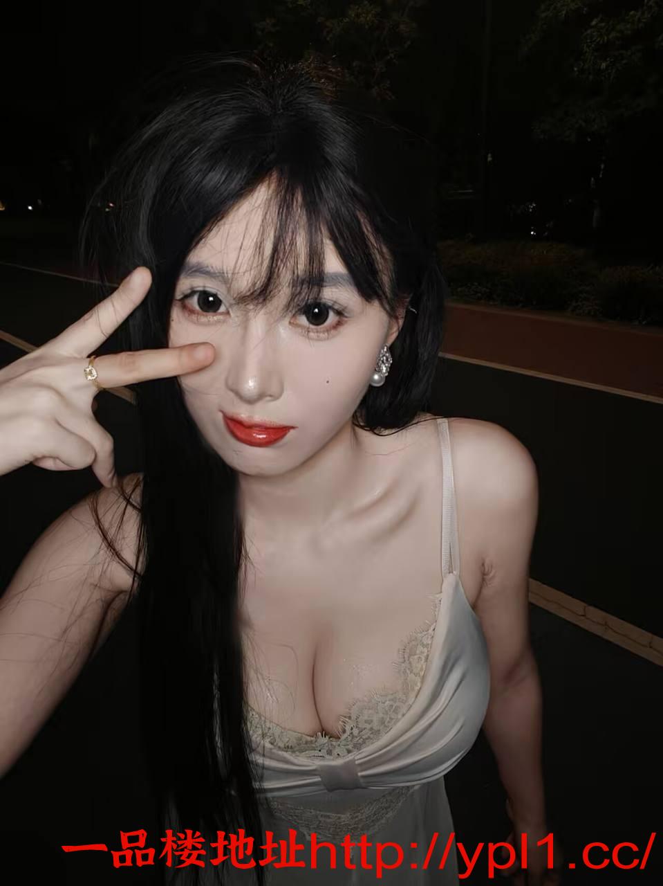 女大兼直穴紧粉嫩容易高潮喷水