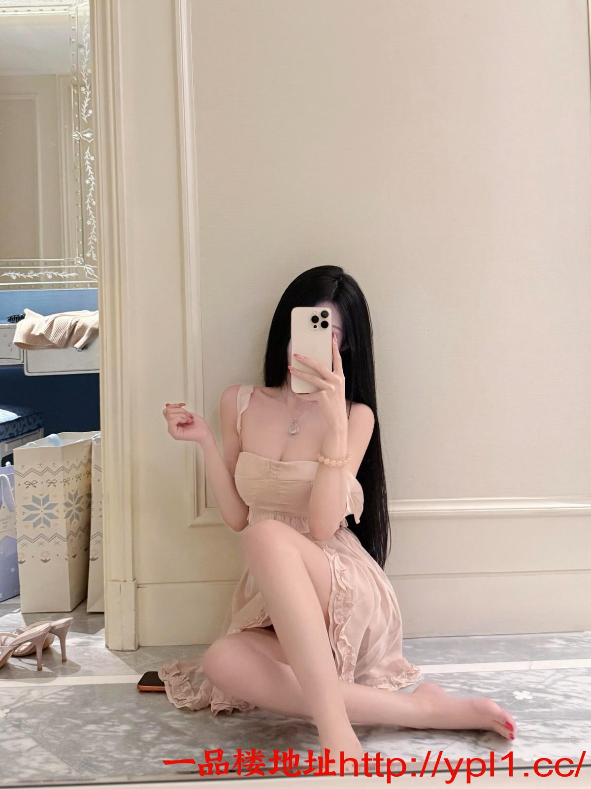 刚下海兼职逼紧水多敏感体质粉穴嫩妹