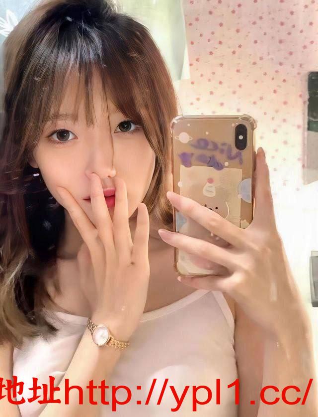 鲜嫩多汁小骚b会喷水