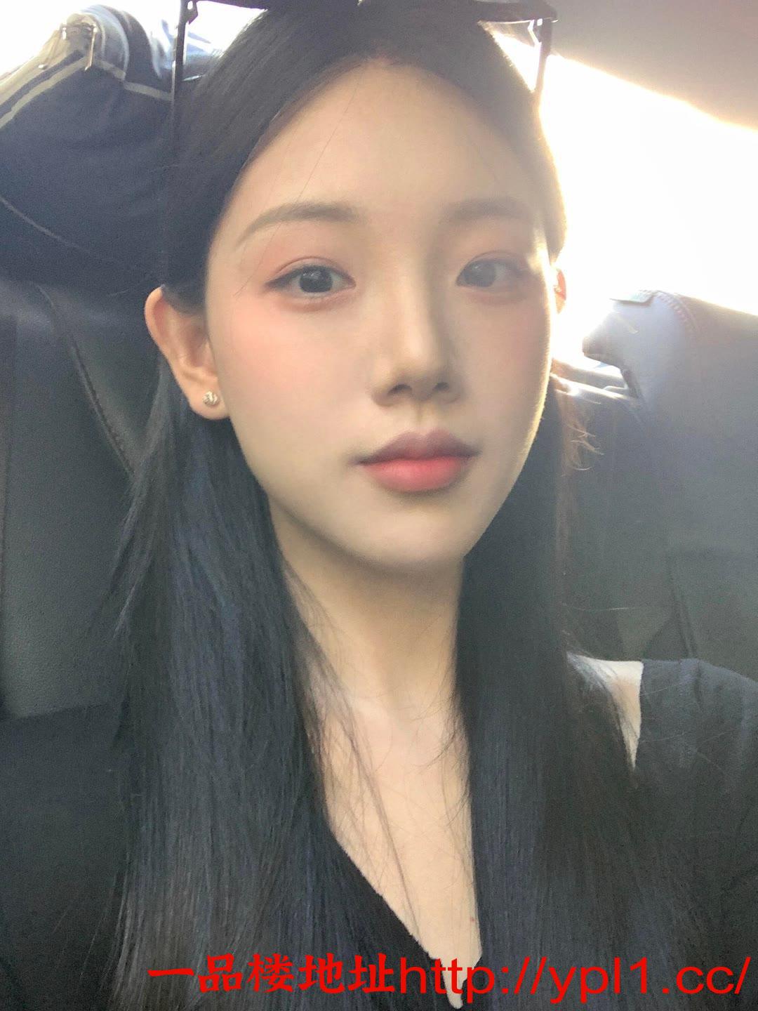 长沙纯天然白虎妹妹三点粉嫩后入式天花板值得一试(可上门)