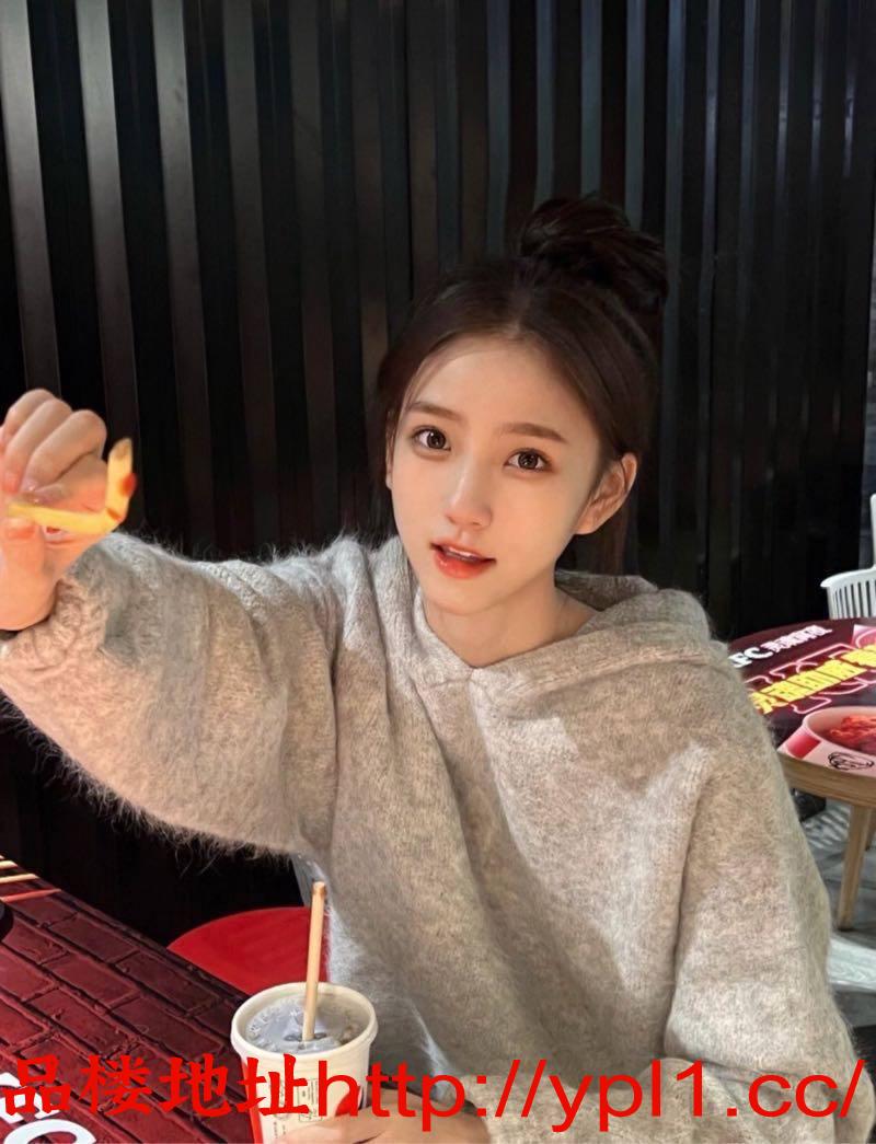 极品清纯馒头逼小学生兼职