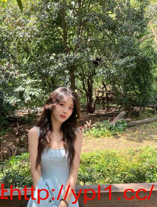 约威海市美女下海兼职性感大灯小尤物