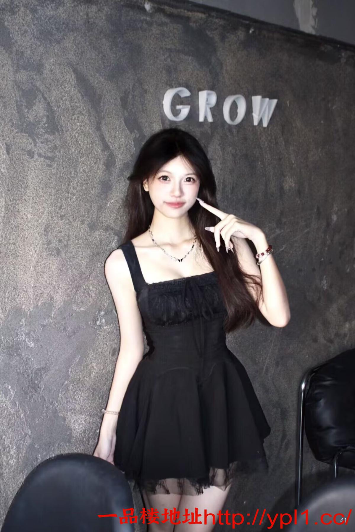 性感邻家校外兼职挣快钱