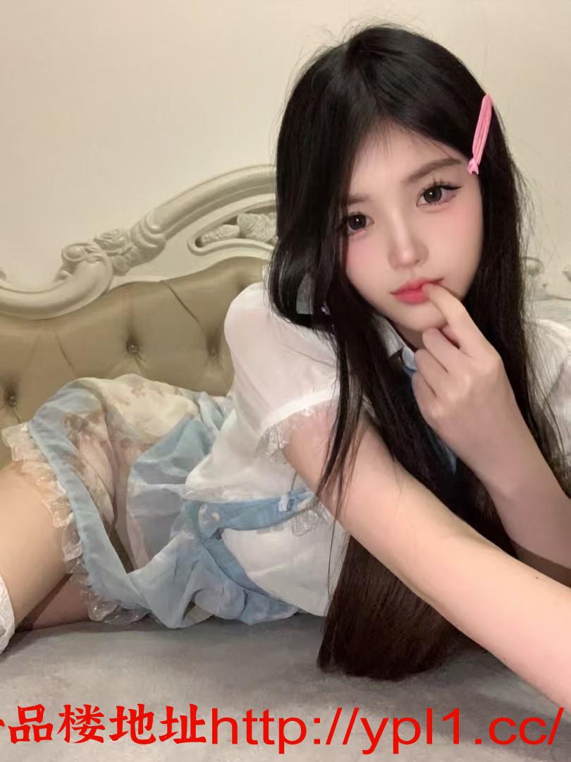 刚破处粉嫩学生就是够紧够粉嫩真的太完美了