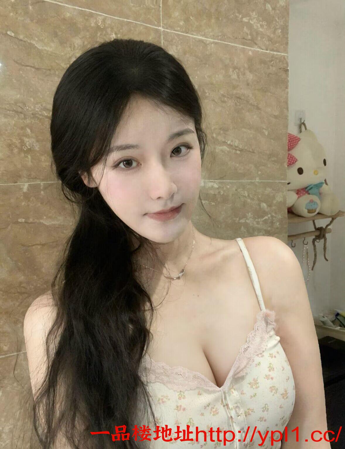 宁波05年兼职学妹嫩粉美鲍易高潮自带公寓（可上门）