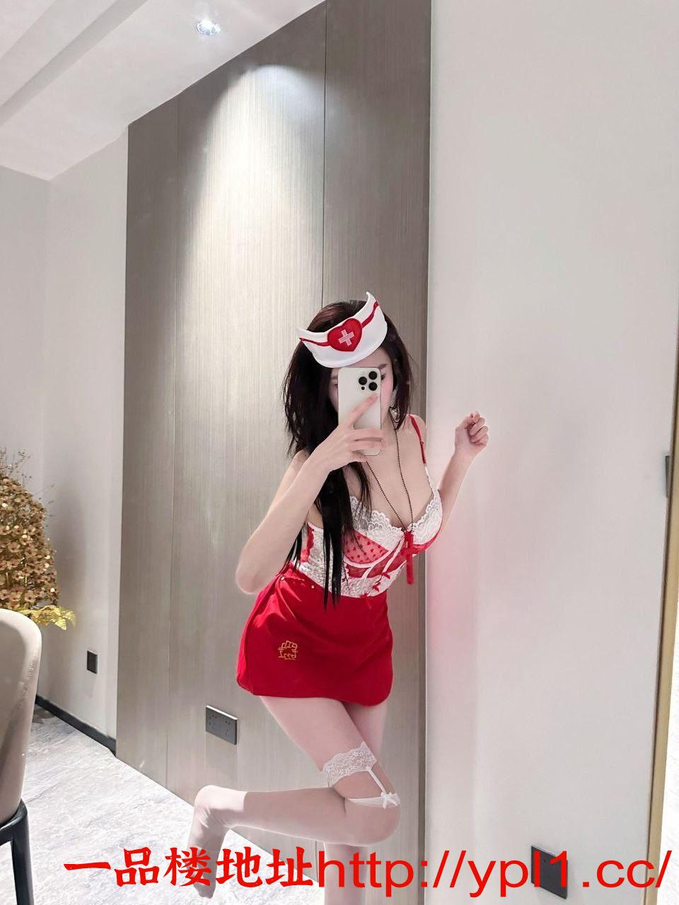 南方巨乳女孩兼职下海温柔体贴主动服务口技一流可语音