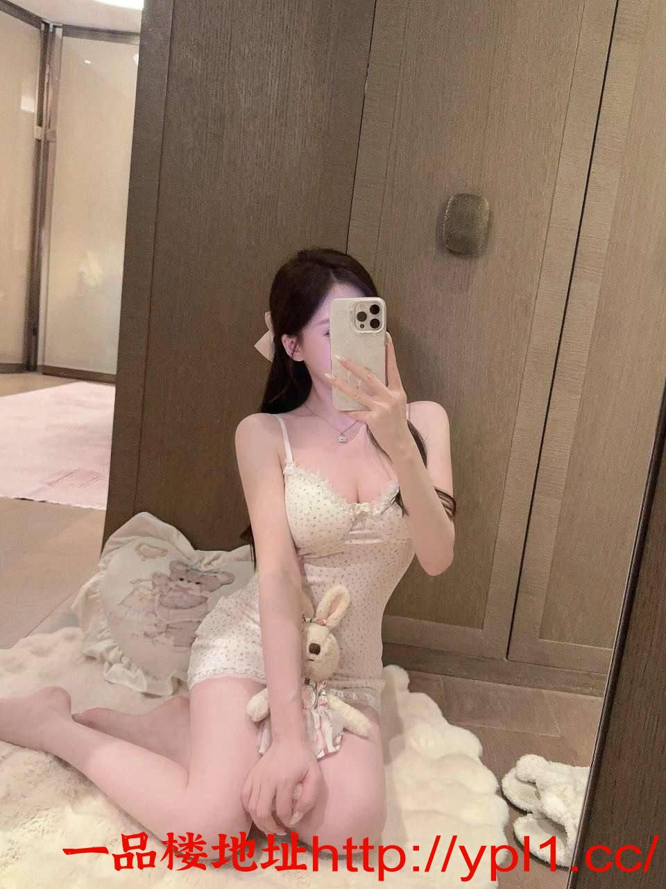 丝袜温柔小妹妹好会撩个人兼职