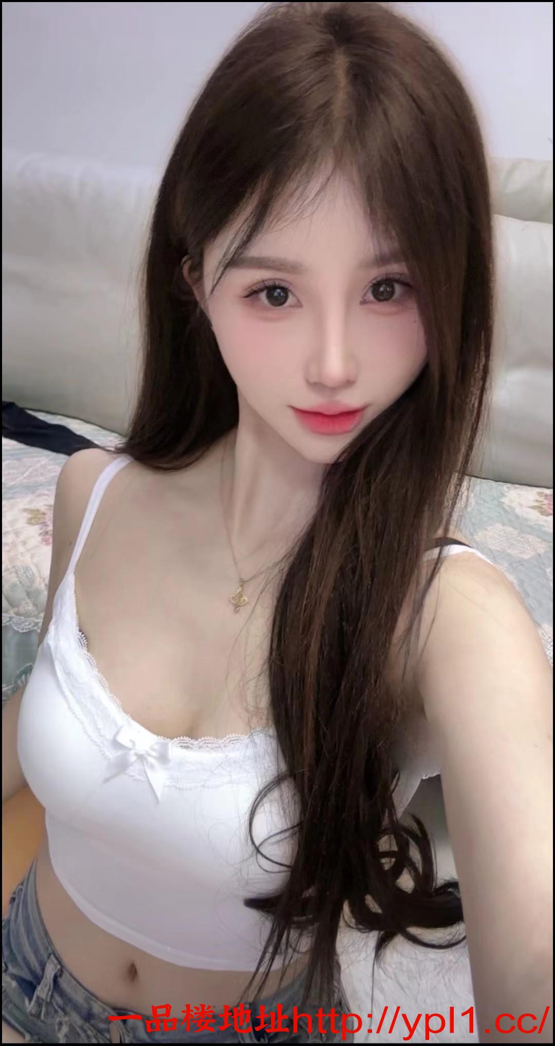 泉州性欲超强小骚逼很嫩