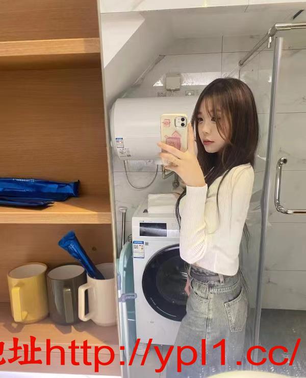 厉城刚下海美女