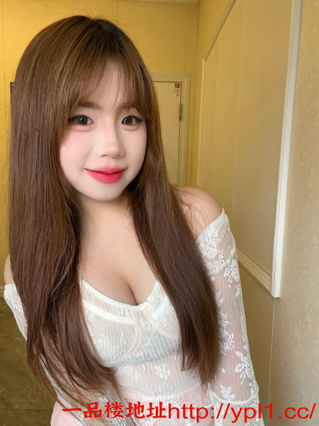 兼职小骚妹滋滋解馋