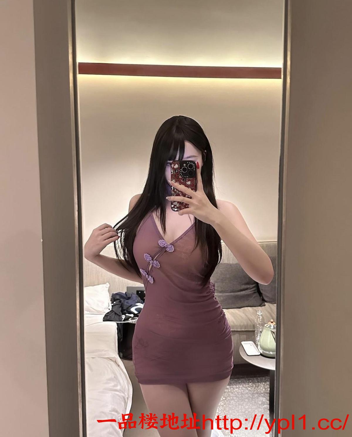 黑丝制服诱惑眼神很勾引人插的很爽她高潮很快