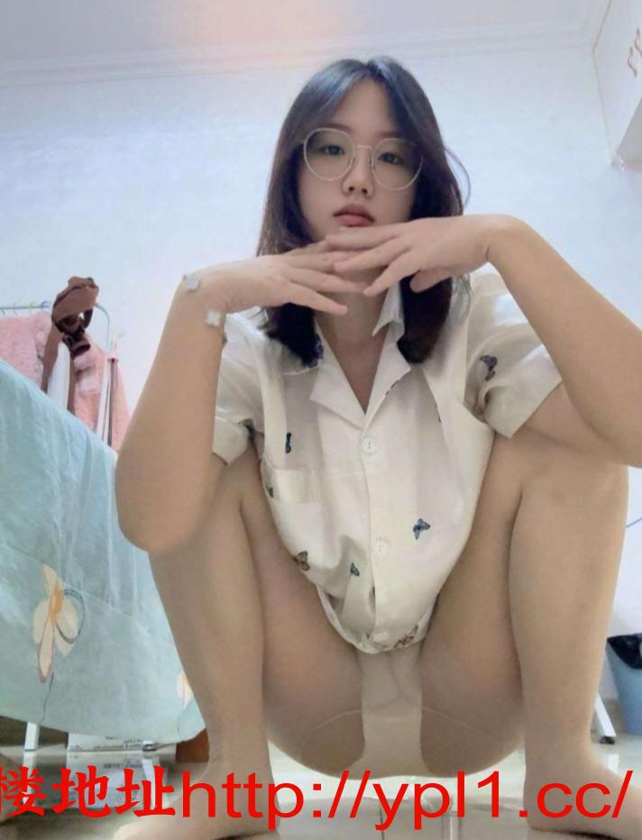 同城兼职05后大学生小嫩妹，