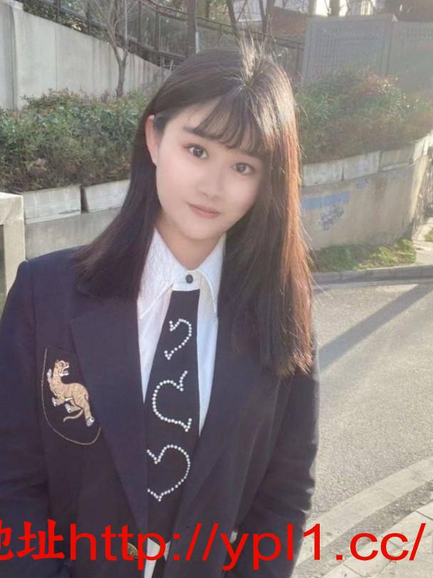 同城兼职05后院校小妹妹粉逼！