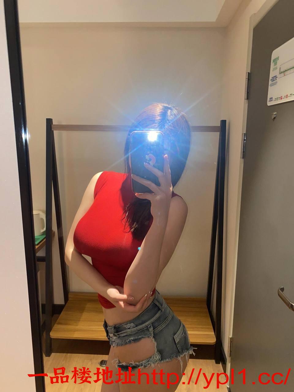 拉萨市05年女大学生刚下海魔鬼身材听话可调教(可上门自带公寓)