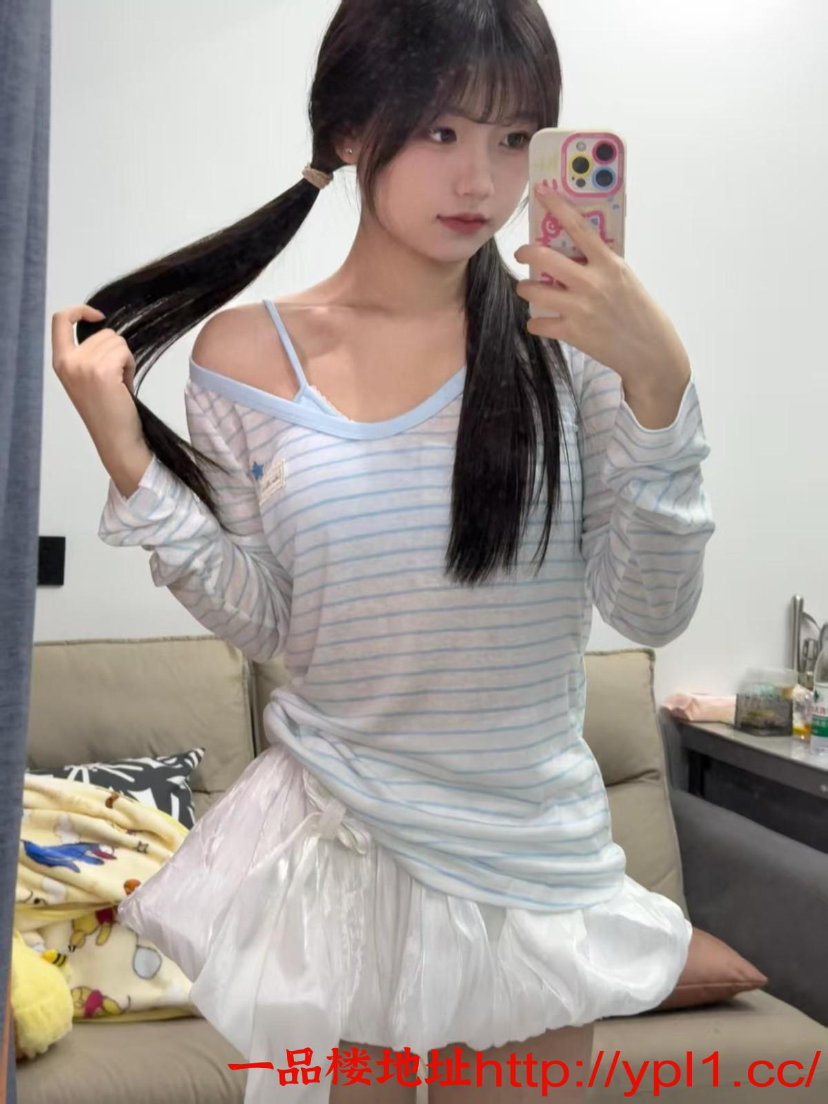 学都不上了,居然出来干这个,打工妹