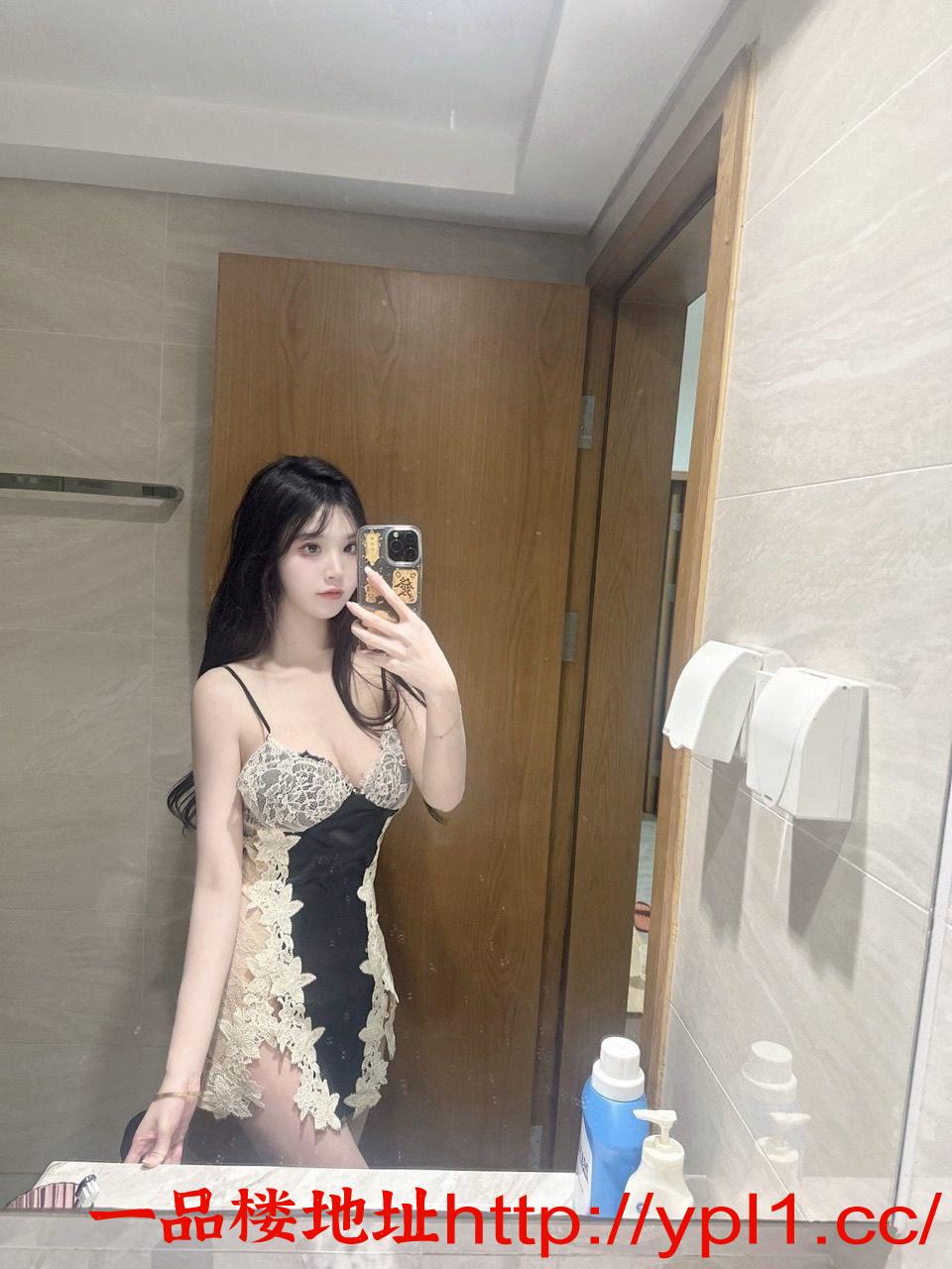 制服御姐姿势花样多（可外出）