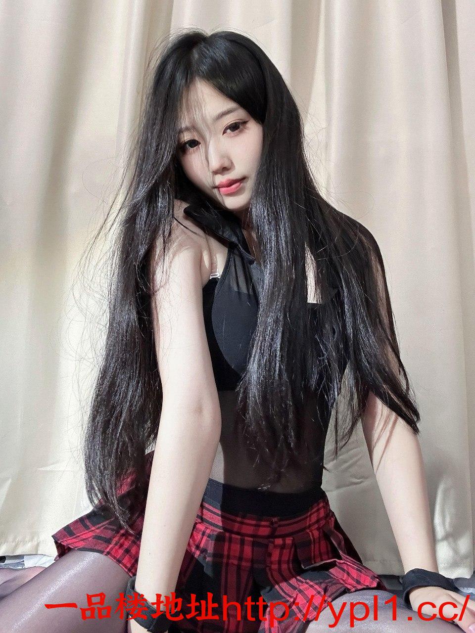 制服御姐姿势花样多（可外出）