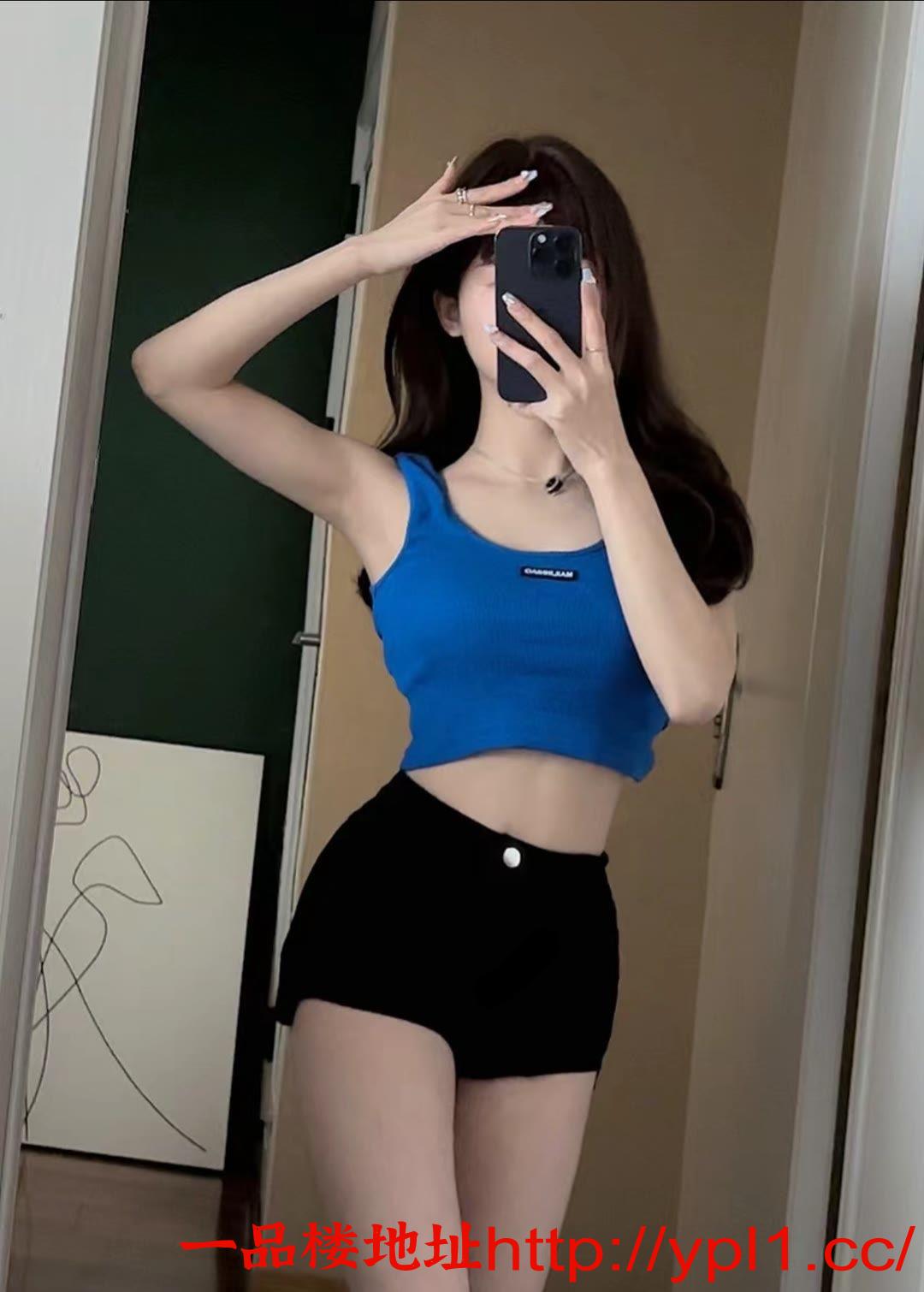 顶颜嫩妹一线天鲍鱼好紧超容易出水